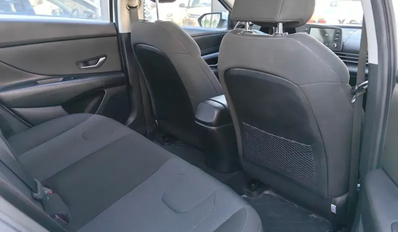 
								HYUNDAI ELANTRA full									
