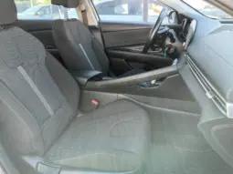 
										HYUNDAI ELANTRA full									
