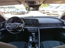 
										HYUNDAI ELANTRA full									