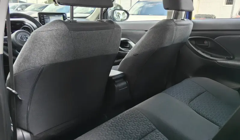 
								TOYOTA YARIS CROSS full									