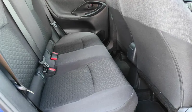 
								TOYOTA YARIS CROSS full									