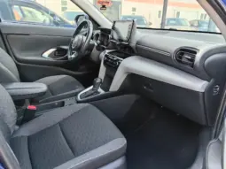 
										TOYOTA YARIS CROSS full									