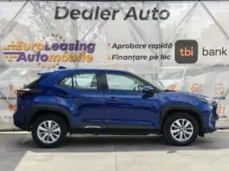 
										TOYOTA YARIS CROSS full									