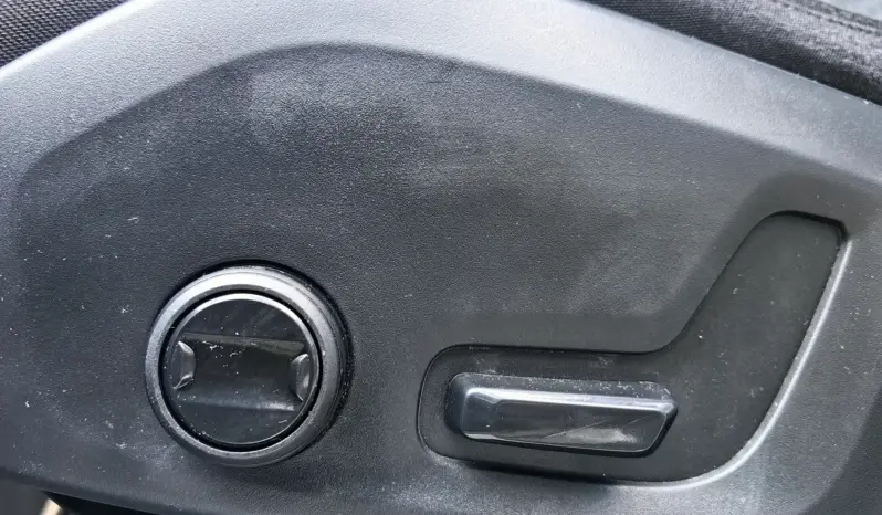 
								VOLVO XC 60 full									