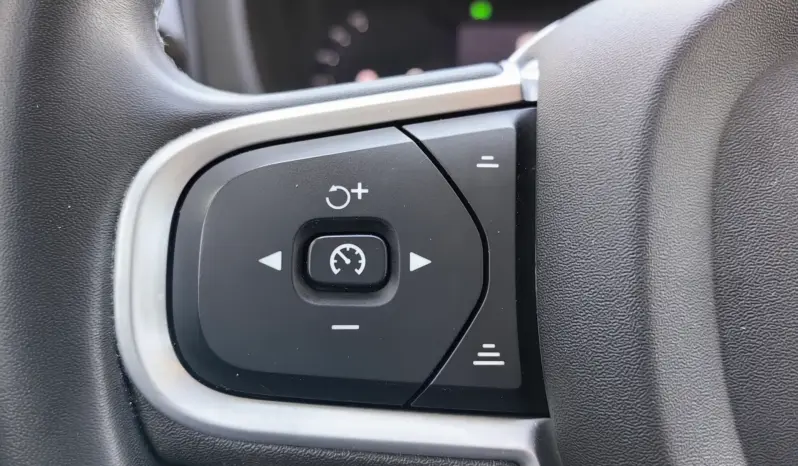 
								VOLVO XC 60 full									