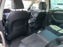 
										SKODA SUPERB full									