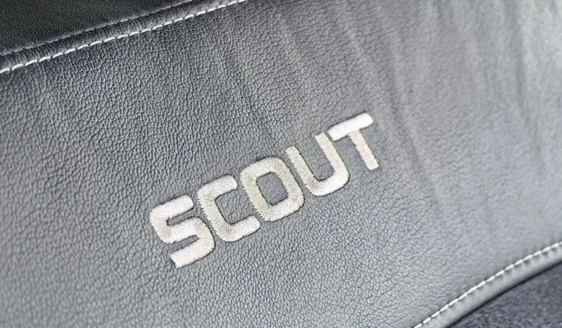 
								SKODA SUPERB full									