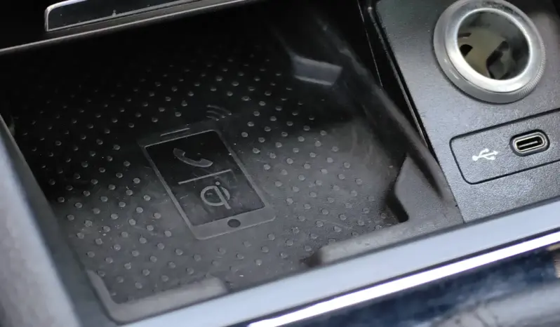 
								SKODA SUPERB full									
