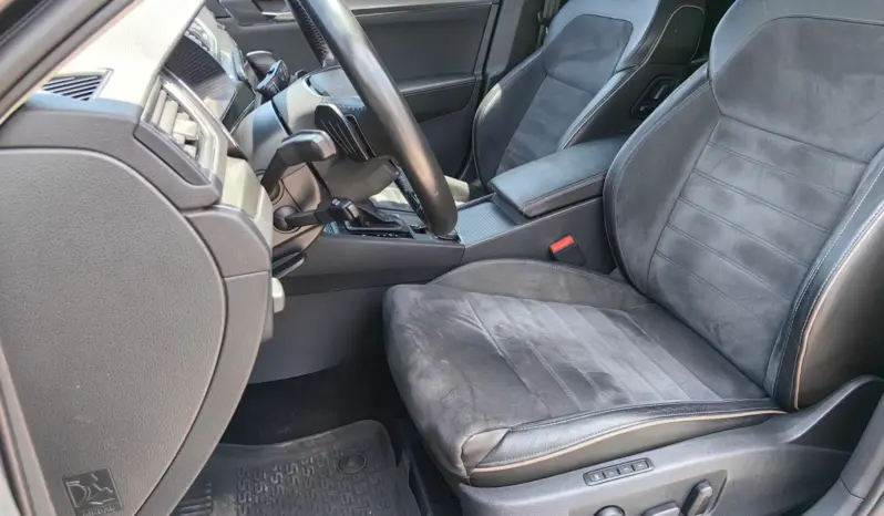 
								SKODA SUPERB full									