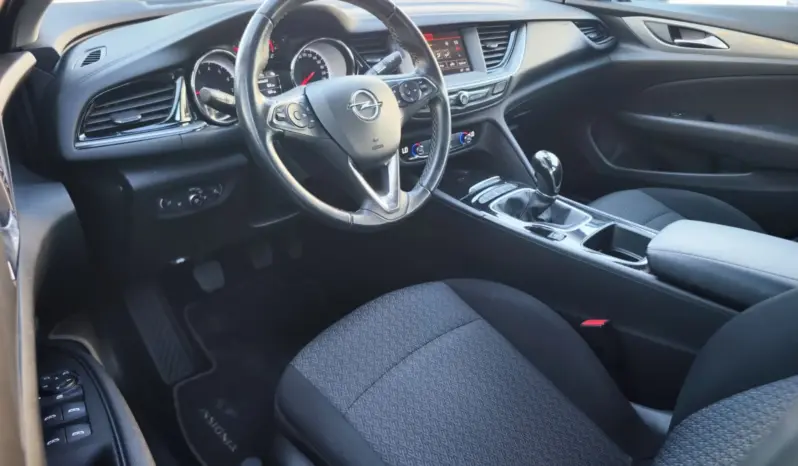 
								OPEL INSIGNIA full									