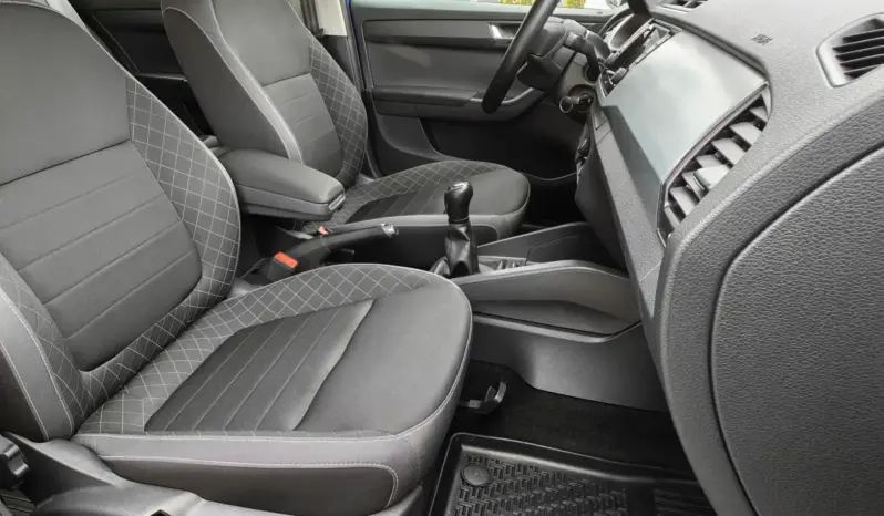 
								SKODA FABIA full									