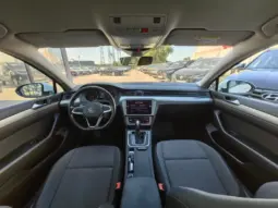 
										VOLKSWAGEN PASSAT full									