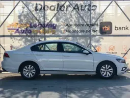 
										VOLKSWAGEN PASSAT full									