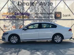 
										VOLKSWAGEN PASSAT full									