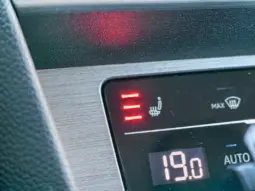 
										VOLKSWAGEN PASSAT full									