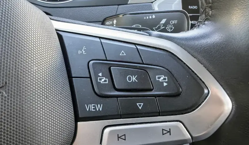 
								VOLKSWAGEN PASSAT full									