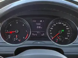 
										VOLKSWAGEN PASSAT full									