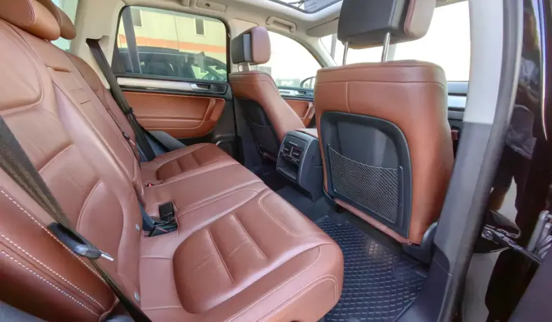 
								VOLKSWAGEN TOUAREG full									