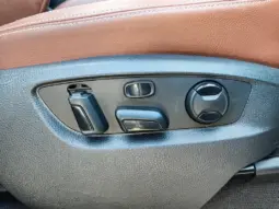 
										VOLKSWAGEN TOUAREG full									