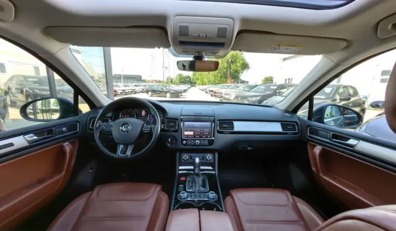 
								VOLKSWAGEN TOUAREG full									