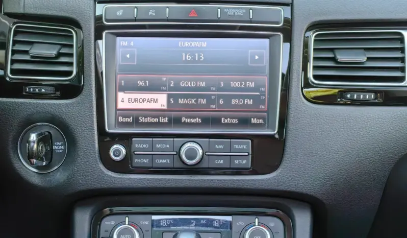 
								VOLKSWAGEN TOUAREG full									
