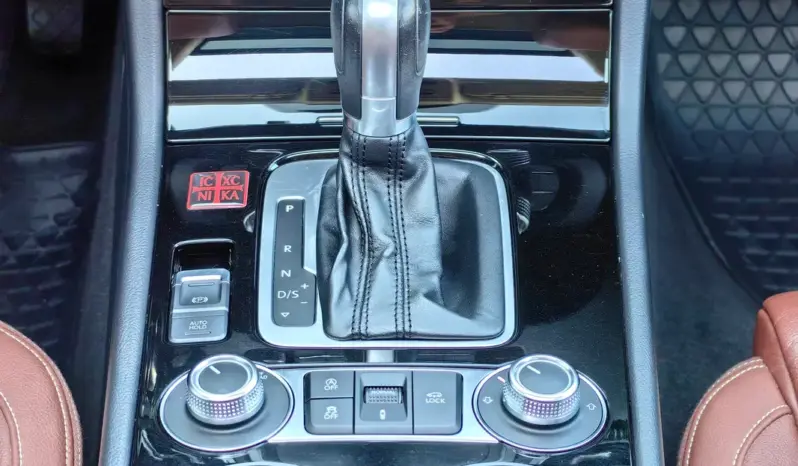 
								VOLKSWAGEN TOUAREG full									