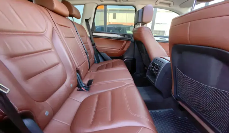 
								VOLKSWAGEN TOUAREG full									