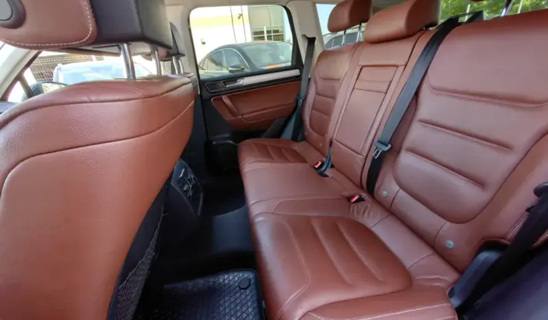 
								VOLKSWAGEN TOUAREG full									