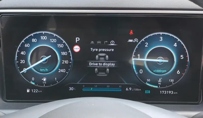 
								HYUNDAI TUCSON full									