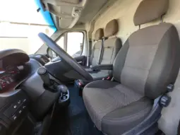 
										PEUGEOT BOXER full									