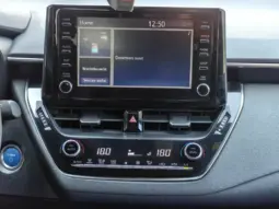 
										TOYOTA COROLLA full									