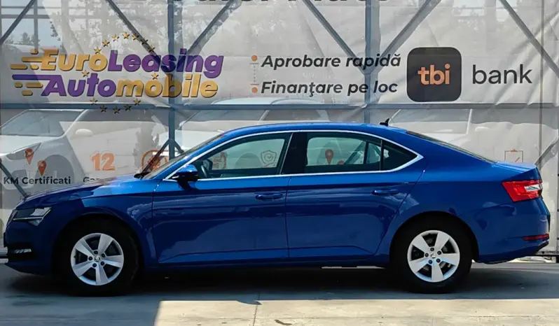 
								SKODA SUPERB full									