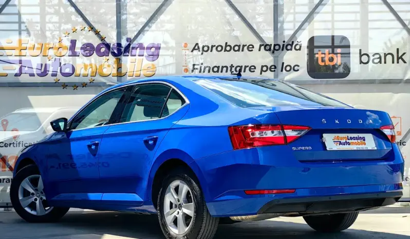 
								SKODA SUPERB full									