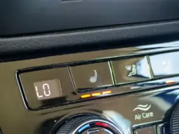 
										SKODA SUPERB full									