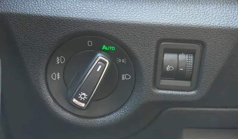 
								SKODA SCALA full									